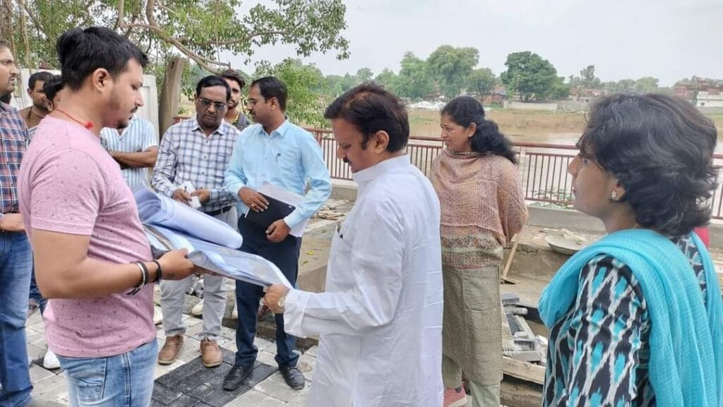 Rajendra shukla 01